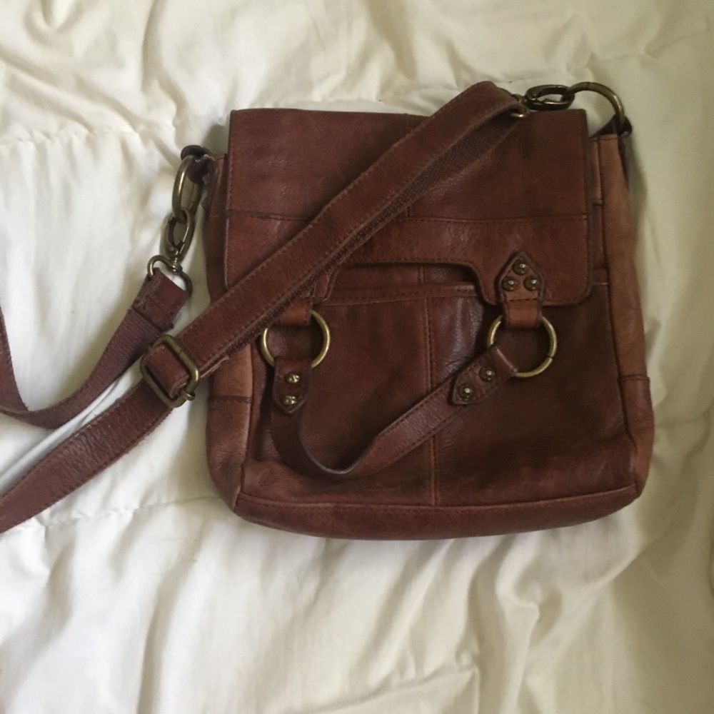 brown leather crossbody bag